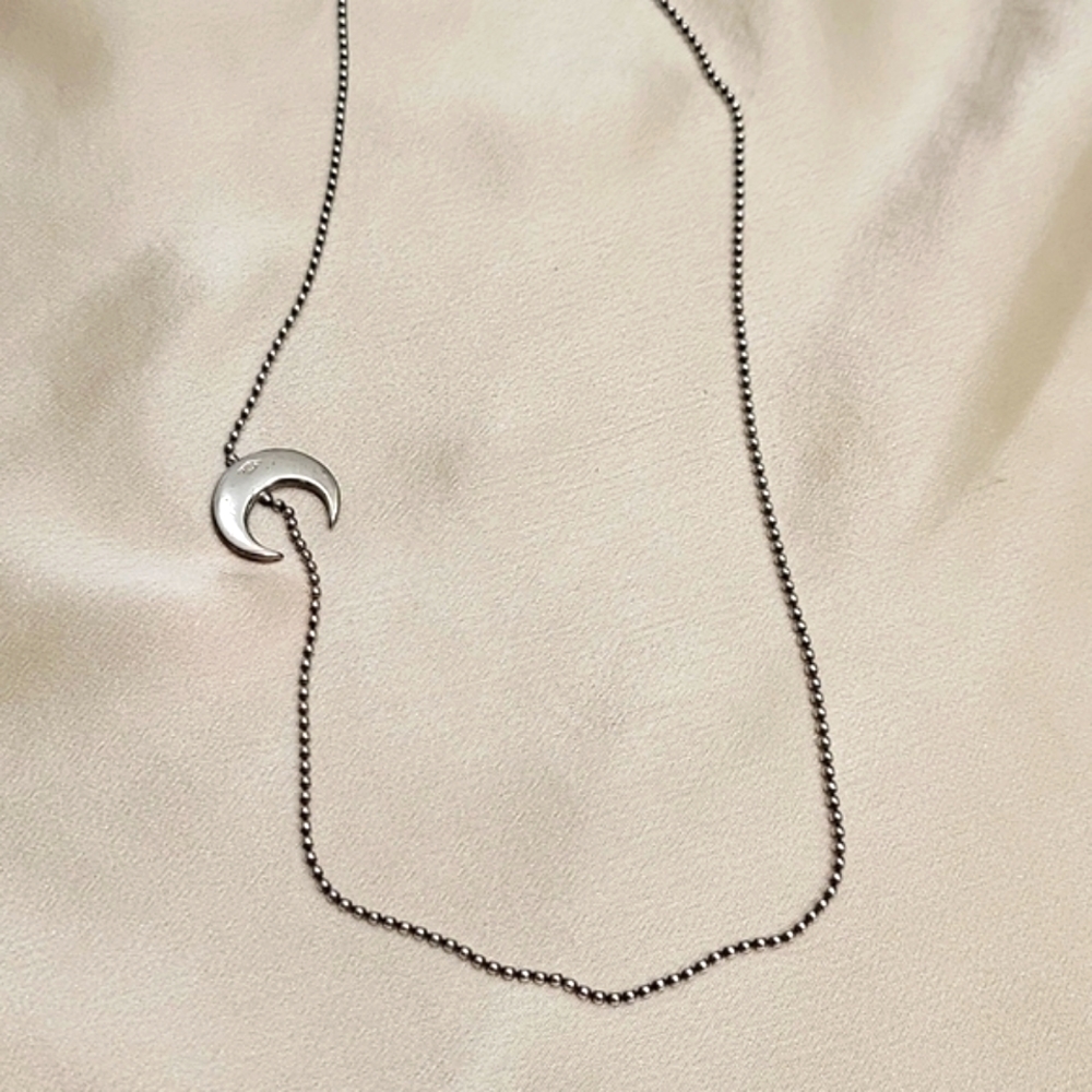 Crescent Moon, Silver mini-ball bead.